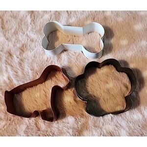 Wilton Dog, Paw,‎ Bone Cookie Cutter